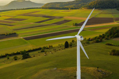 风电行业专题研究报告：分散式风电，，，，，，，蓄势待发，，，，，，，潜力巨大