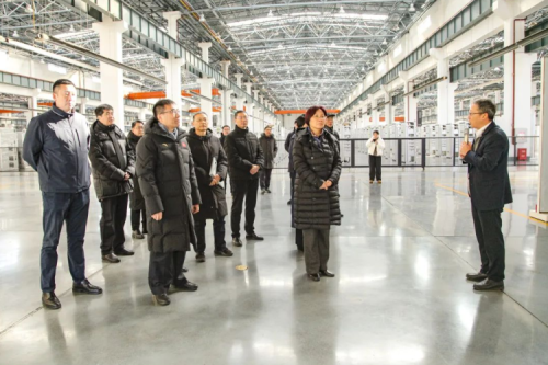 全国工商联党组成员、副主席汪鸿雁一行莅临新盛娱乐集团参观调研